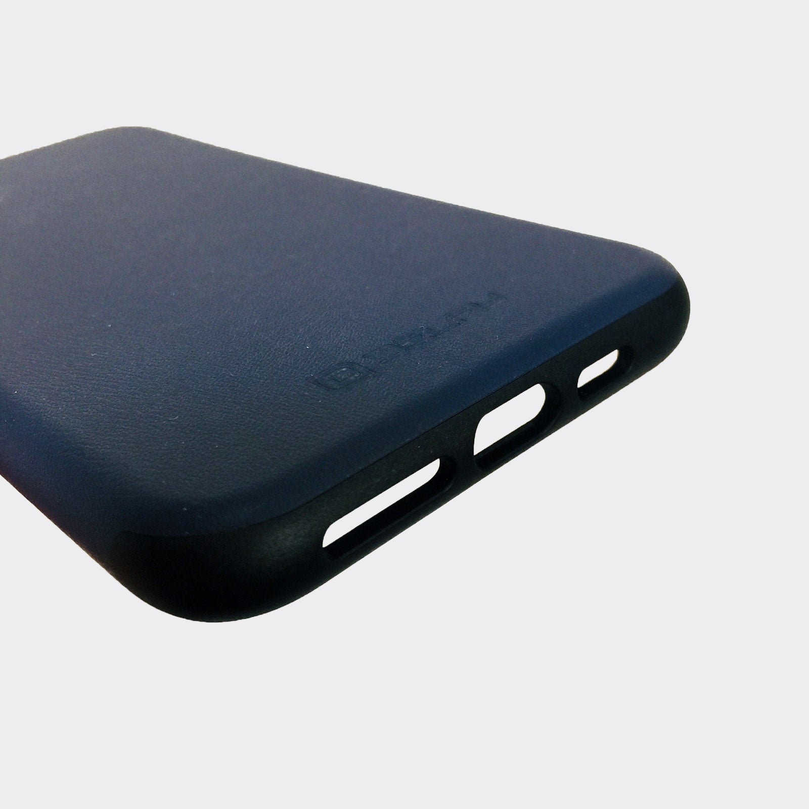 DermaCase iPhone 11 Pro